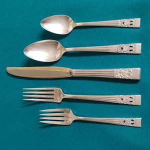 Final Reduction VTG 53 Pcs Coronation Silver Plate Flatware Set 1936 Community